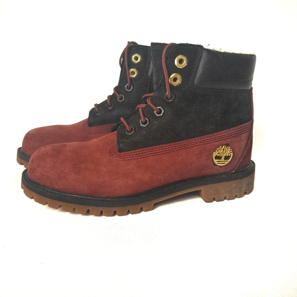 Red & Black Nubuck Leather Timberlands SZ 6.5 Ankle Hiking Boots Women's